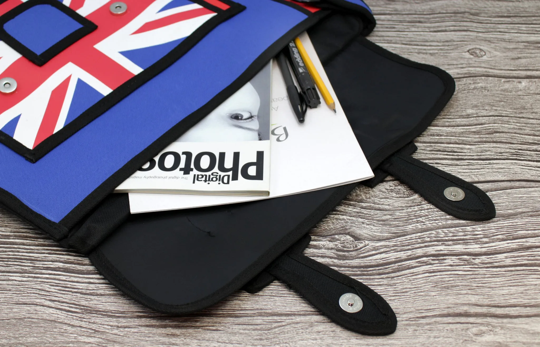 Union Jack Cartoon Messenger Bag